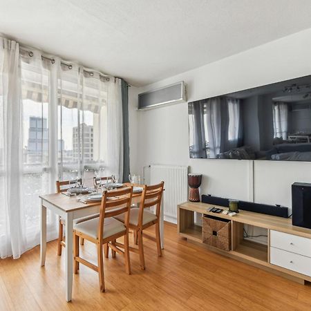 Chic And Comfortable Apart With Balcony Levallois-Perret Esterno foto